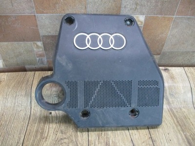 AUDI A3 8L 1.6 PROTECCIÓN CUERPO DEL MOTOR SUPERIOR 06A103925N  