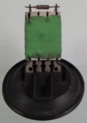 Vw polo iv 9n 02 r резистор резистор отопителя фото №1