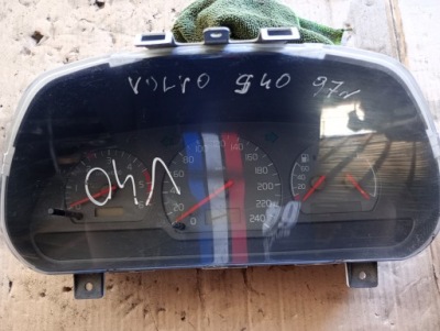 Лічильник прилади volvo v40 s40 30864002 фото №1