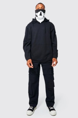 3D6A51 BOOHOOMAN CZARNY KOMIN PRINT Z CZASZKĄ A02