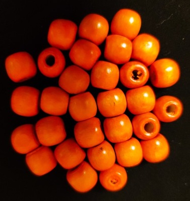 koraliki drewniane lakierowane 12mm 30szt pomarańc