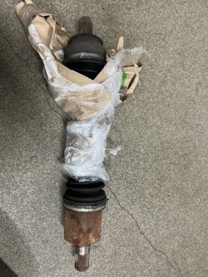 Приводной вал левая volvo s60 v60 2.0 d p31367529 фото №1