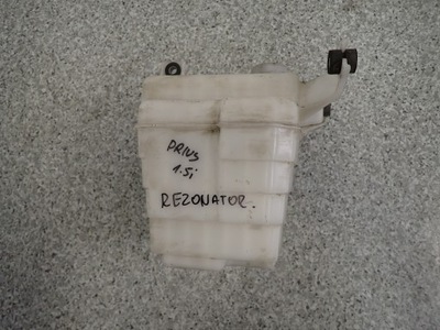 Toyota prius ii 03-09 резонатор воздуха фото №1