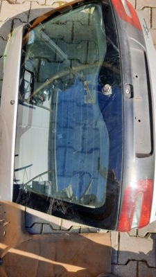 Стекло задний крышки volvo v40 00-04r фото №1