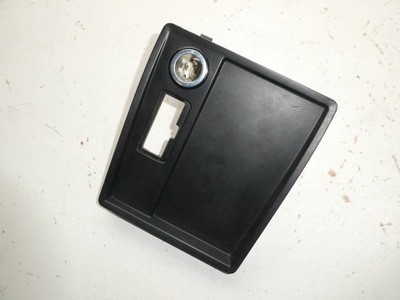 Полка лоток прикуривателя разъём vw caddy 2k5 2k5863284p фото №1