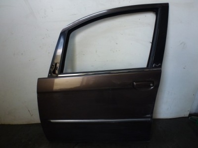 Двері лівий перед передні lancia musa 04-12 kpl фото №1