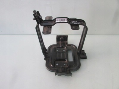 Ioniq 1.6 hyb 17r основа акумулятор кронштейн фото №1