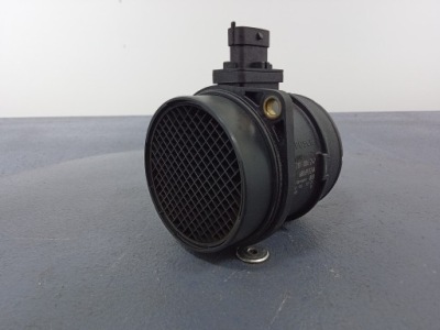 Cherokee wk2 3.0 crd витратомір 68069532aa фото №1