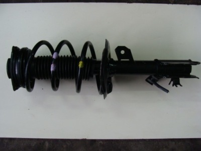 Амортизатор левый qasqau j10 koleos i x-trail t31 фото №1