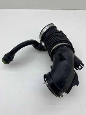 Bmw 5 g30 g31 повітрозабірник труба повітря резонатор 8596829 фото №1