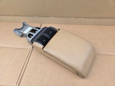 Подлокотник перед signum opel vectra c 2.2 фото №1