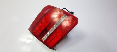 FARO EN TAPA DE MALETERO IZQUIERDA 4E0945093H AUDI A8 D3 RESTYLING  