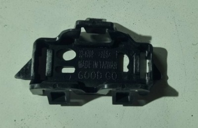 Кронштейн заглушка розпилювача фара права bmw 5 f10 f11 фото №1