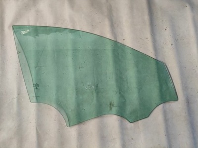 Mercedes w213 kombi стекло правый перед фото №1