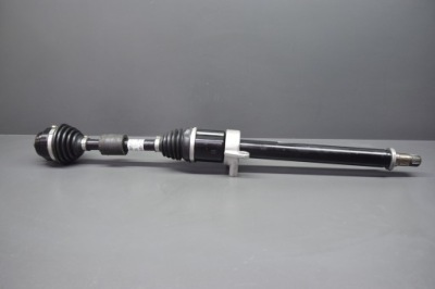 Приводной вал правый  перед bmw x1 u11 2 u06 5a44ab0 717km фото №1
