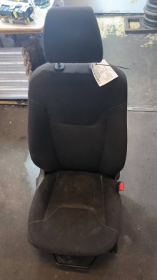 Сидіння передній правий пасажира ford transit courier фото №1