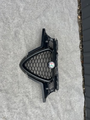 Alfa romeo tonale решітка радіатора решітка радіатора бампера фото №1