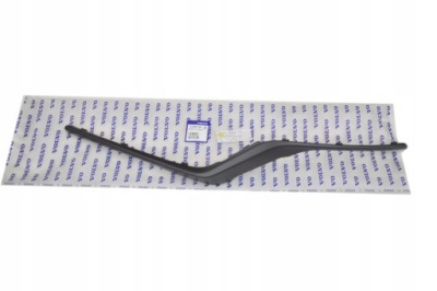 Volvo s60 v60 r-design правая молдинг бампер перед фото №1