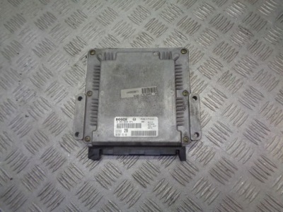 Бортовий комп'ютер двигуна блок керування citroen c5 9638795280 фото №1