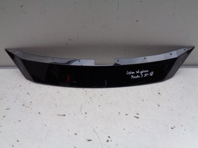 Молдинг бампера верхній решітка радіатора mazda 2 20- lift фото №1