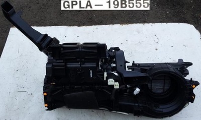 Range rover velar l560 обігрівач повітродувка фото №1