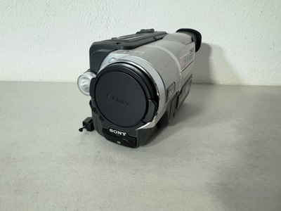 Kamera Sony CCD-TRV208E