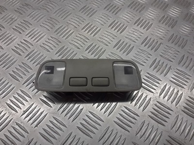 Освітлення кабіни задня toyota avensis verso фото №1