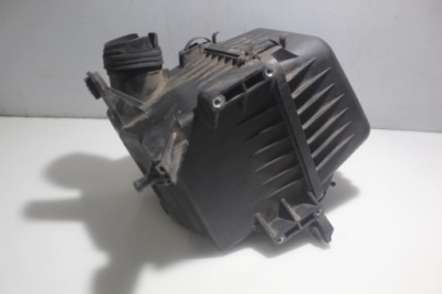 Корпус фільтра повітря kia ceed i 1.6crdi фото №1