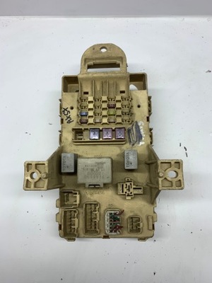 Коробка запобіжників toyota оригінальний номер 82730-0d040 фото №1