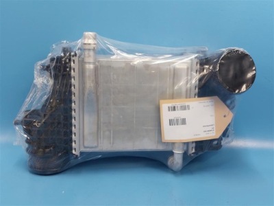 Интеркулер mercedes sl r232 amg gt w192 a1390901402 2022- фото №1