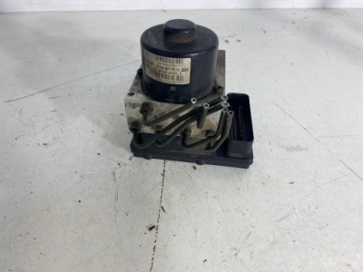 Насос гальмівна abs mercedes w203 eu фото №1