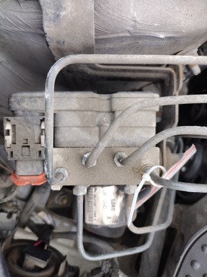 Насос abs nissan pixo фото №1