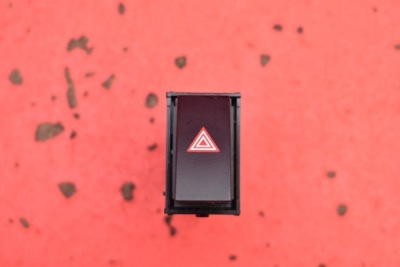 Выключатель света аварийных lexus ct200h 10-14 фото №1