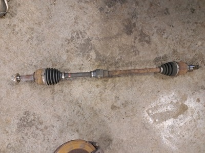 Mitsubishi space star ii 12- привідний вал права 1.2 фото №1