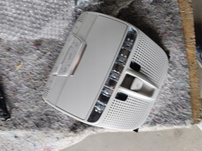 Mercedes w205 лампа стельовий освітлення панель фото №1