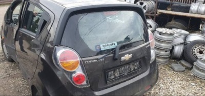 Chevrolet spark m300 10- крышка багажника задняя gju фото №1