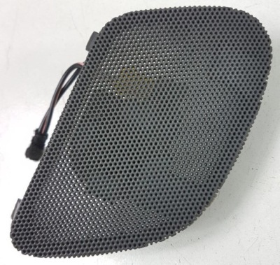 Lancia delta iii захист динаміка двері правий задній фото №1