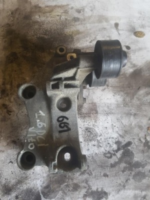 Кронштейн кронштейн генератора trafic iii 117105124r фото №1