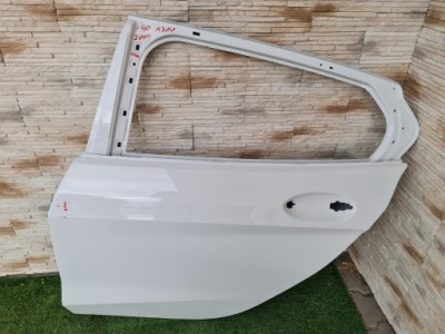 Дверь bmw 1 f40 цвет a300 фото №1