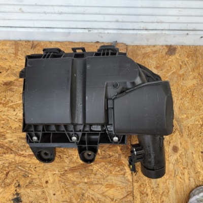 Корпус фильтра воздуха psa 9828002080 фото №1