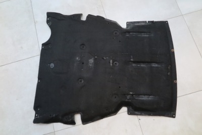 Плита захист підлога pod двигун bmw f20 f21 f30 f31 f32 f34 f36 7241814 фото №1