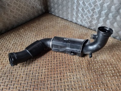 2021 bmw 1 f40 труба впускной турбины 8693166 фото №1