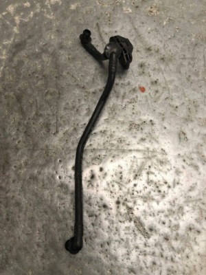 Шланг вакууму audi q5 lift 8r1611931l фото №1