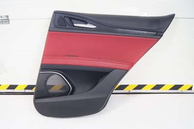 Обшивка червоний правий задня alfa romeo stelvio 19r фото №1