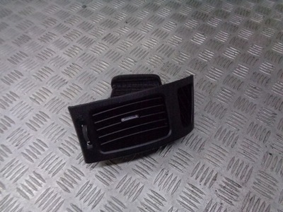 Решітка обдув права hyundai i30 фото №1