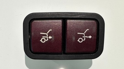 Mercedes w211 a2118219251 кнопка крышки фото №1
