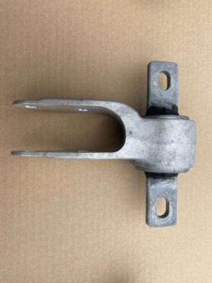 Кронштейн кронштейн подушка tesla s x 1055366-00-f фото №1