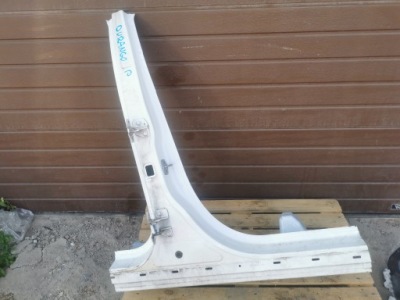 Поріг правий блок двигуна середній dodge durango 2011- фото №1