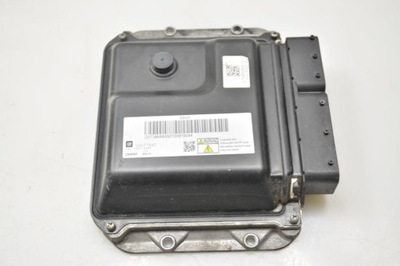 UNIDAD DE CONTROL COMPUTADOR DEL MOTOR ECU 55577647 OPEL ASTRA J IV  