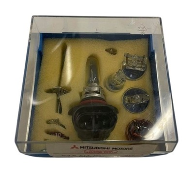 Mme61704 набір лампочка outlander фото №1